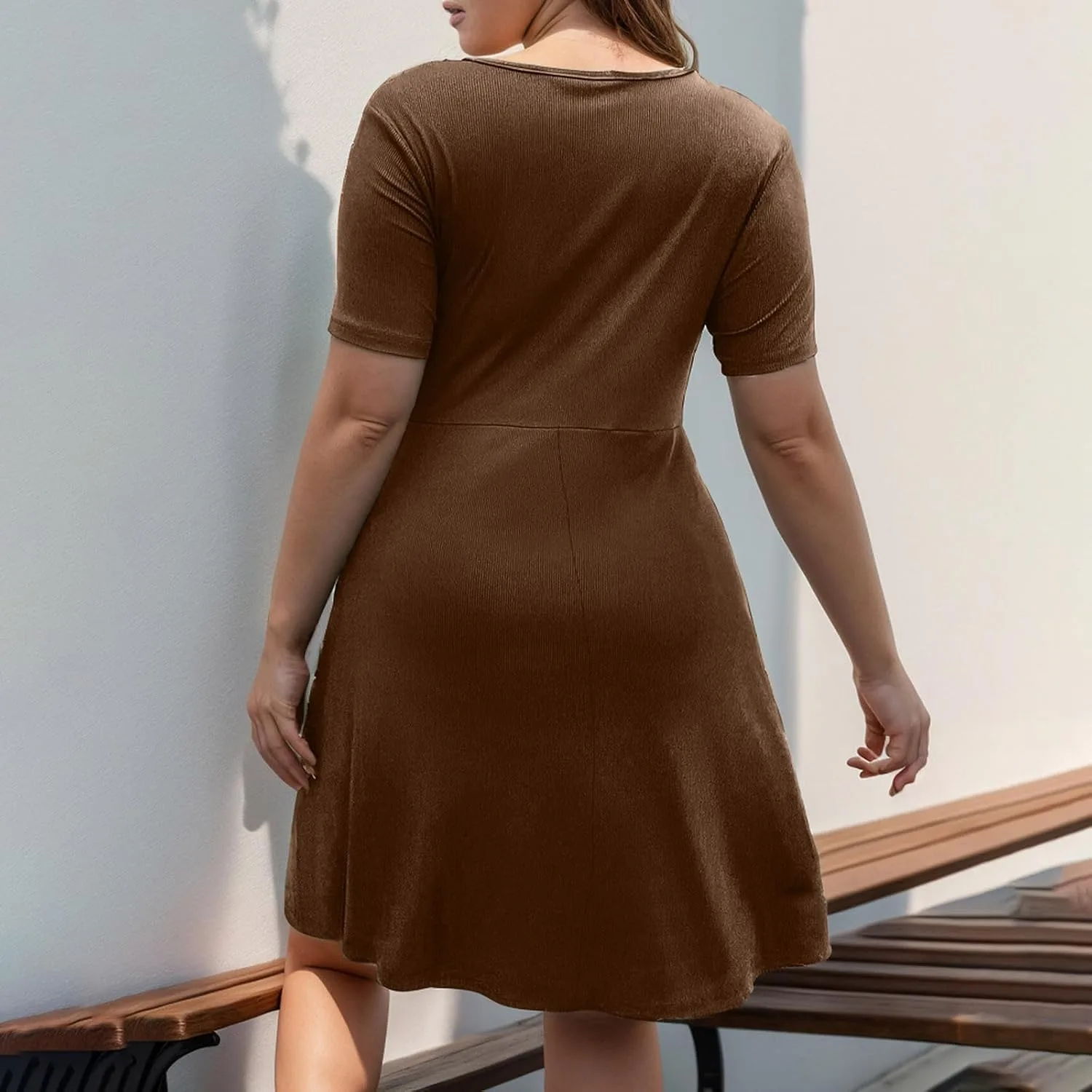 Женское платье летнее Casual с коротким рукавом, глубокий V-вырез, узел спереди, ребристое, струящееся, сексуальное, Plus Size Generic, коричневый — фото 4