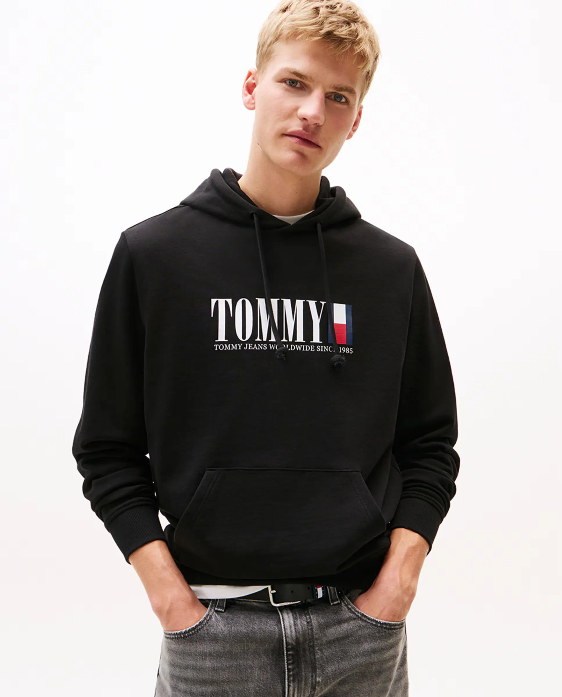 

Мужская худи классического кроя с капюшоном Tommy Jeans, черный