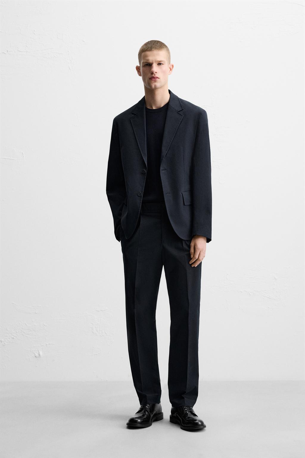 

Костюм - блейзер ZARA, темно-синий