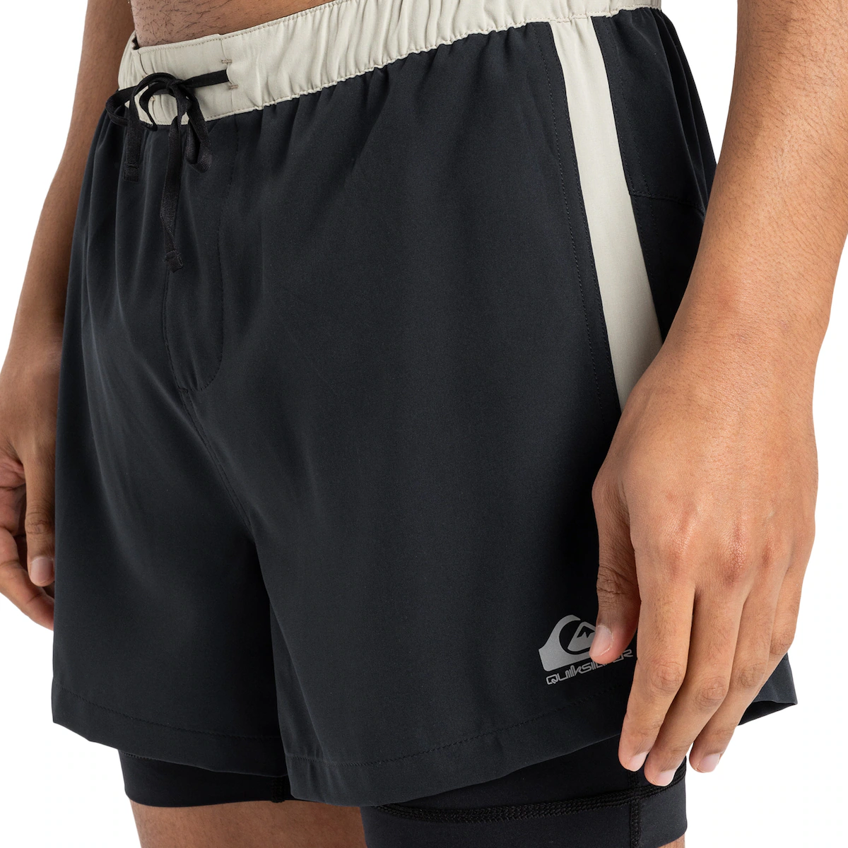

Шорты мужские Keep The Pace 14" Quiksilver, черный