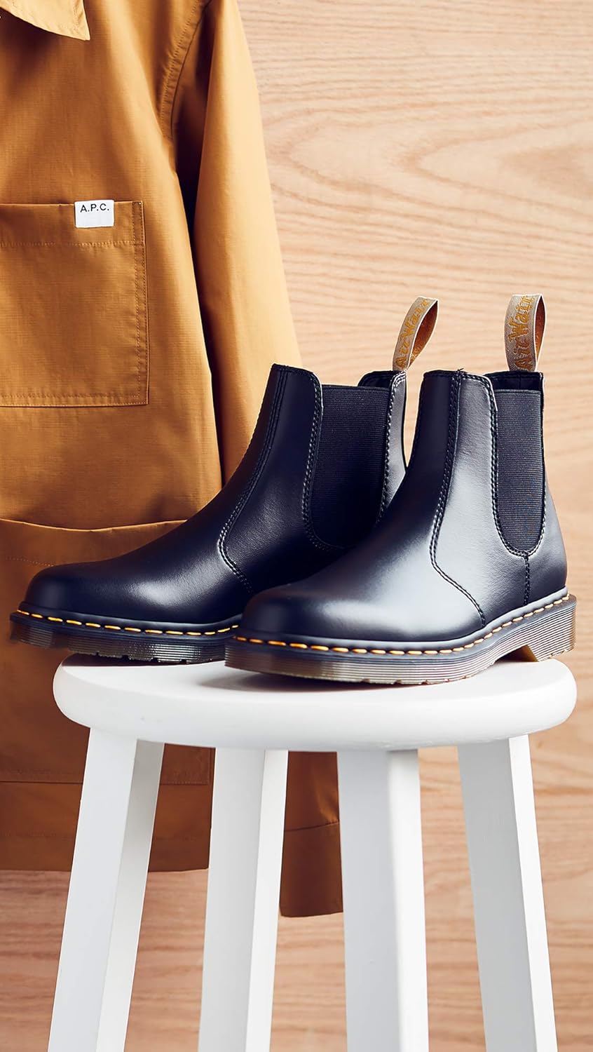 Dr. Martens unisex-adult 2976 Smooth Leather BootЧелси-ботинки, Black Felix Rub Off — фото 2