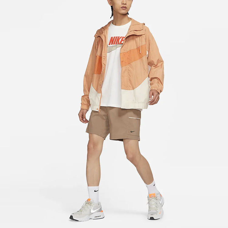 Куртка Men's Nike Sportswear Swoosh Contrasting Colors Large Logo Hooded Woven Jacket Orange DD5968-212 — фото 4