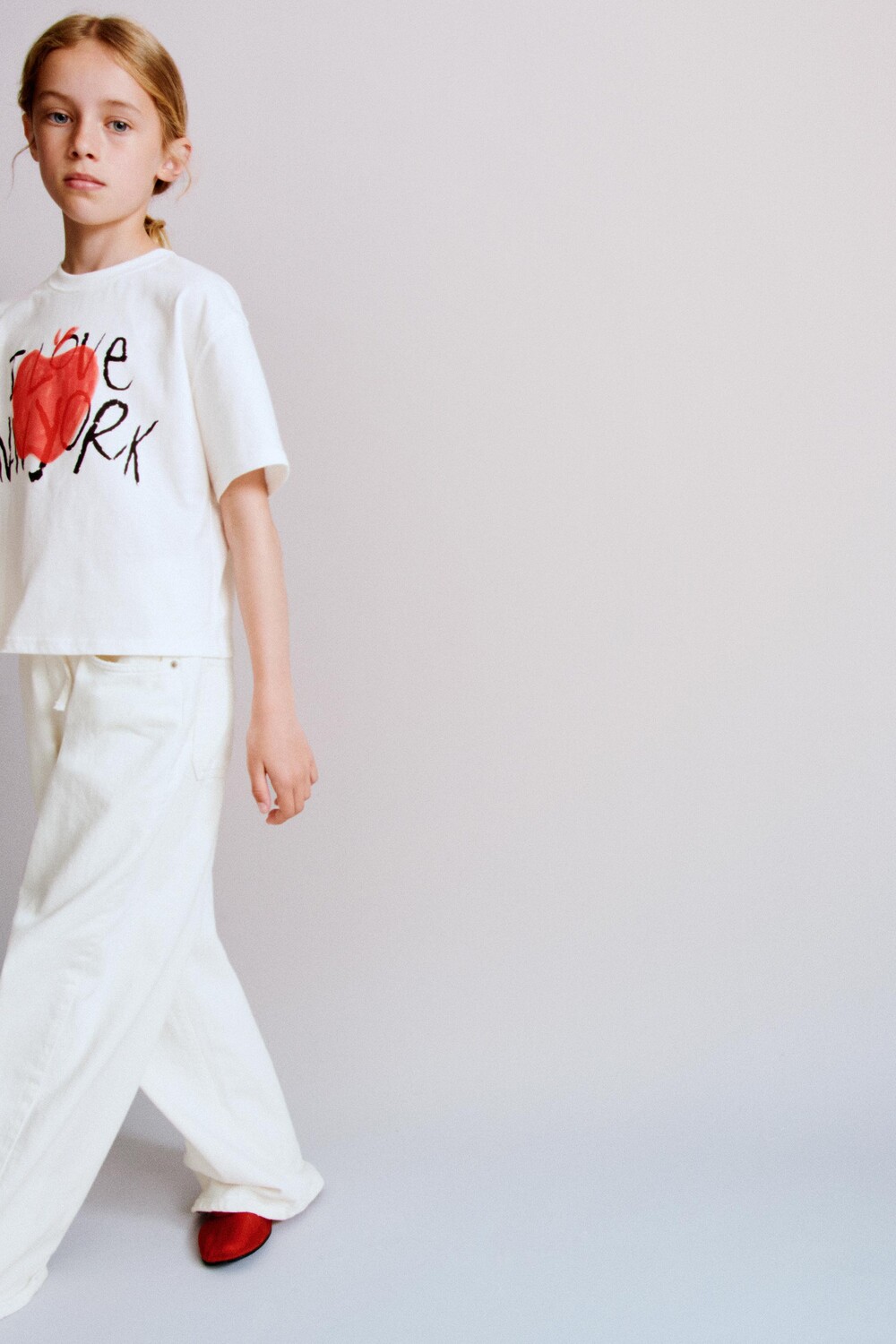 

Футболка new york apple ZARA, белый