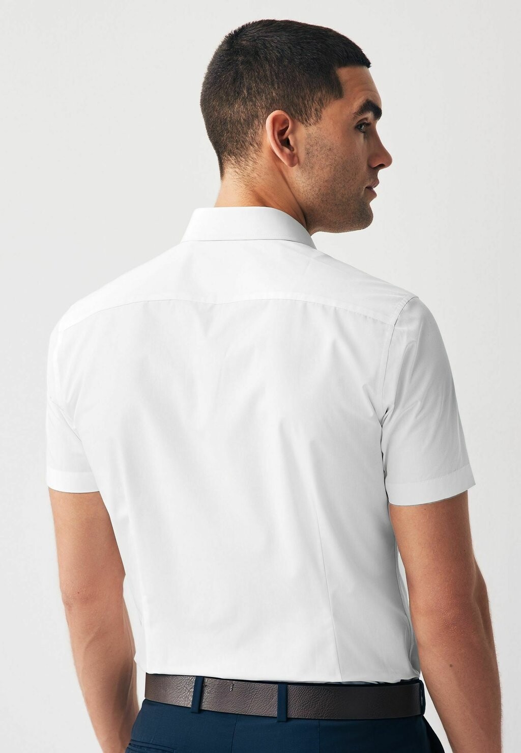 

Классическая рубашка Easy Care2 Pack Slim Fit Short Sleeve Next, белая