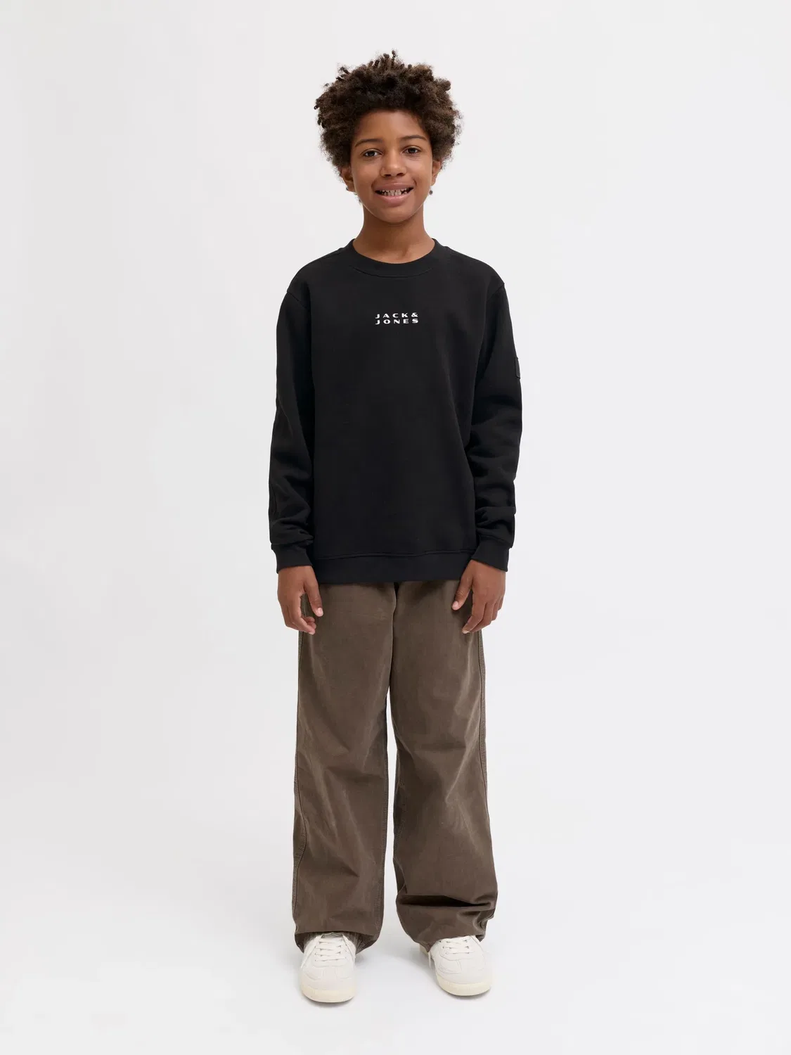 Свитшот с принтом JACK & JONES Junior, черный — фото 4