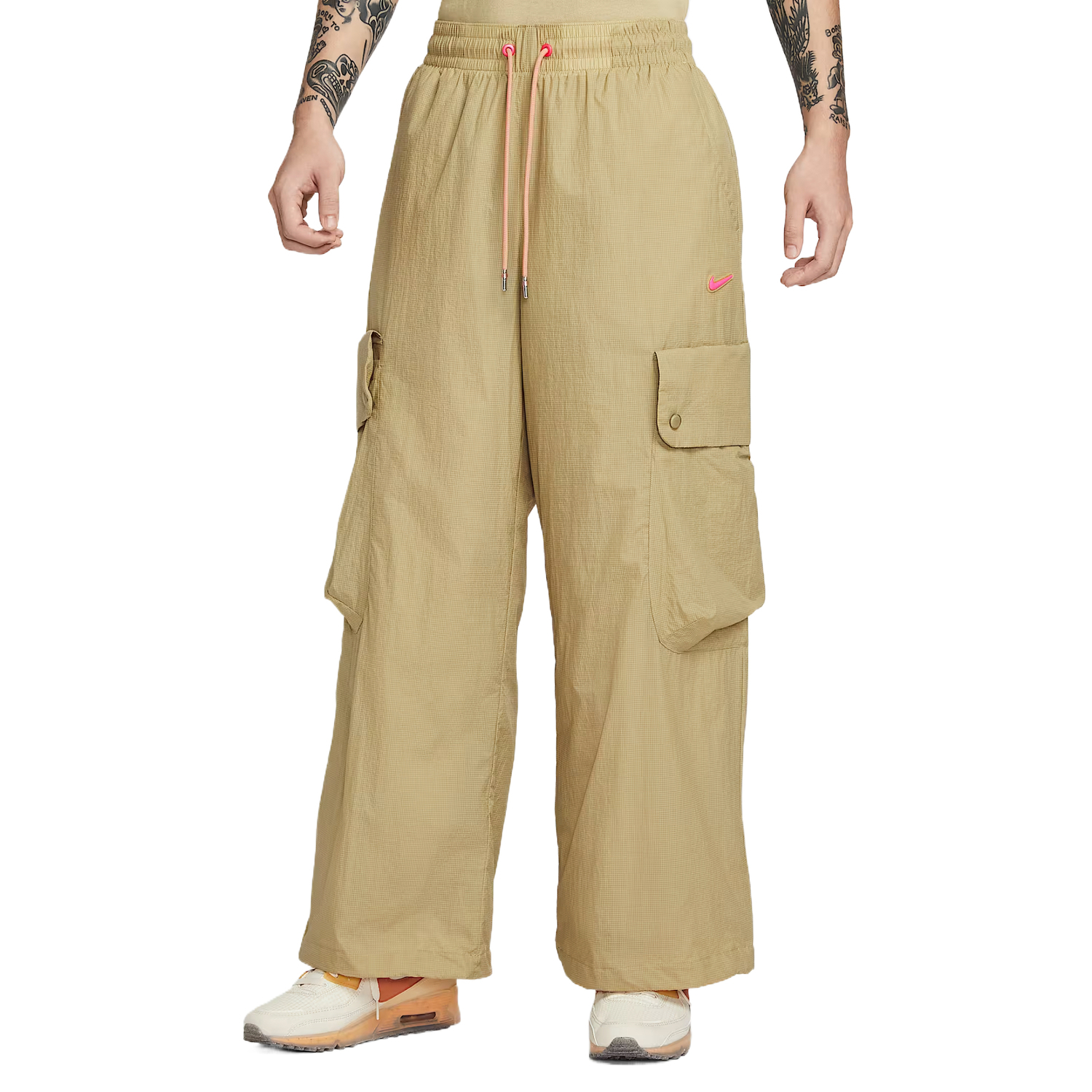 

Карго штаны мужские Apricot Tea Brown/Transparent Pink/White/Transparent Pink Nike, розовый