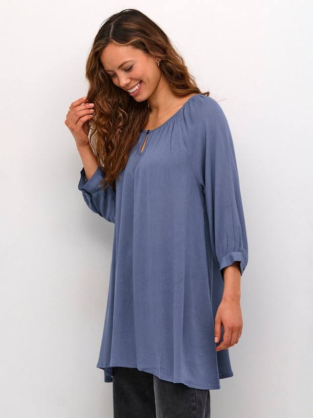 

Янтарный топ-туника KAFFE, цвет Blue Indigo