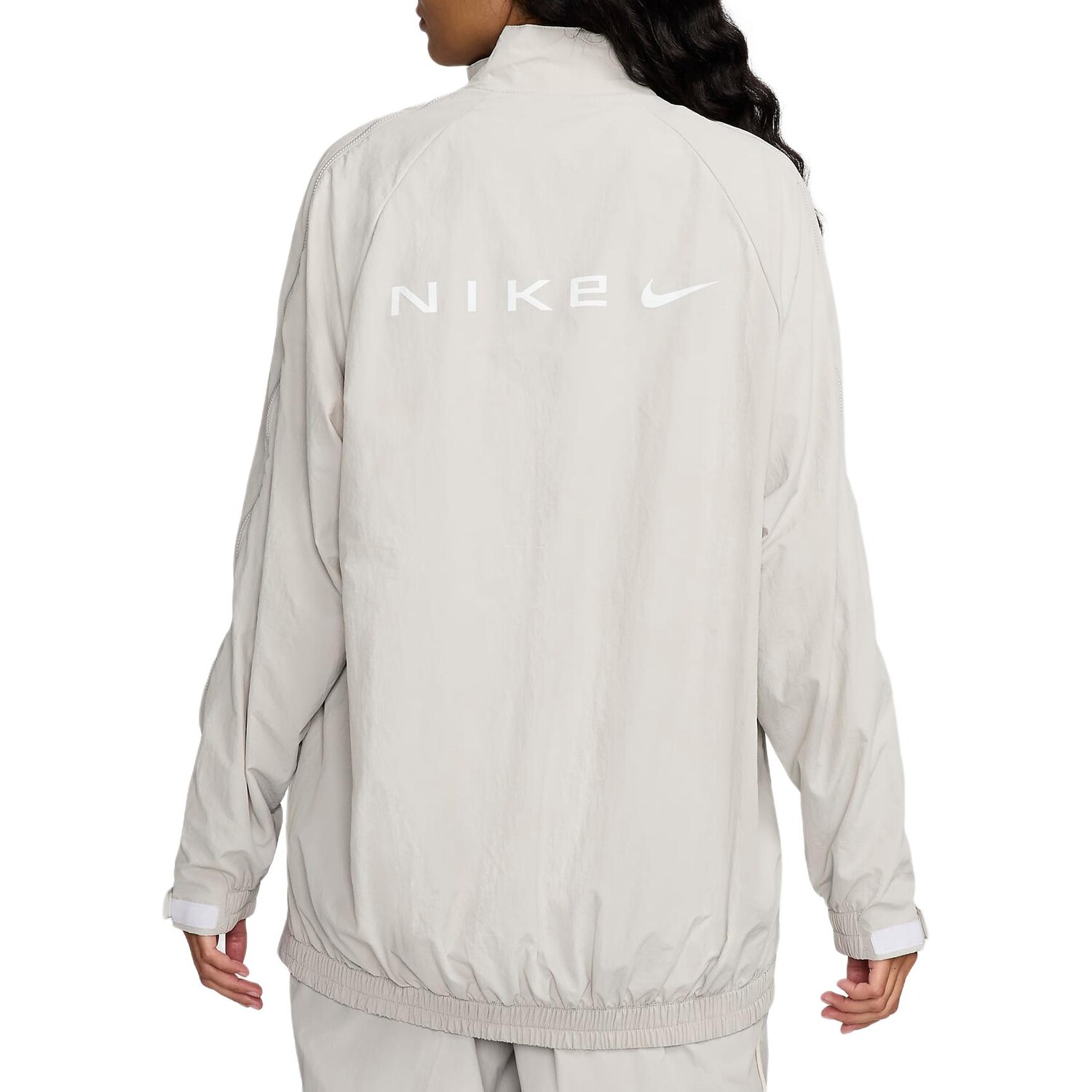 Куртка женская легкая железная руда/белая Nike — фото 2