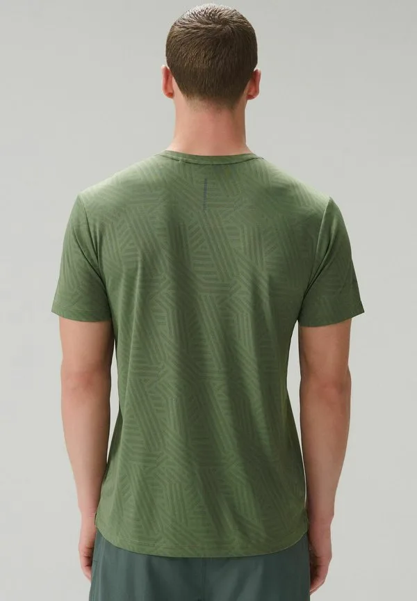 Обычная футболка с жаккардовым принтом fitactive Next, Khaki Green — фото 3