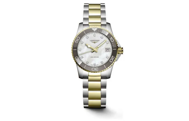 

Женские часы LONGINES из коллекции Diving Collection Comcast