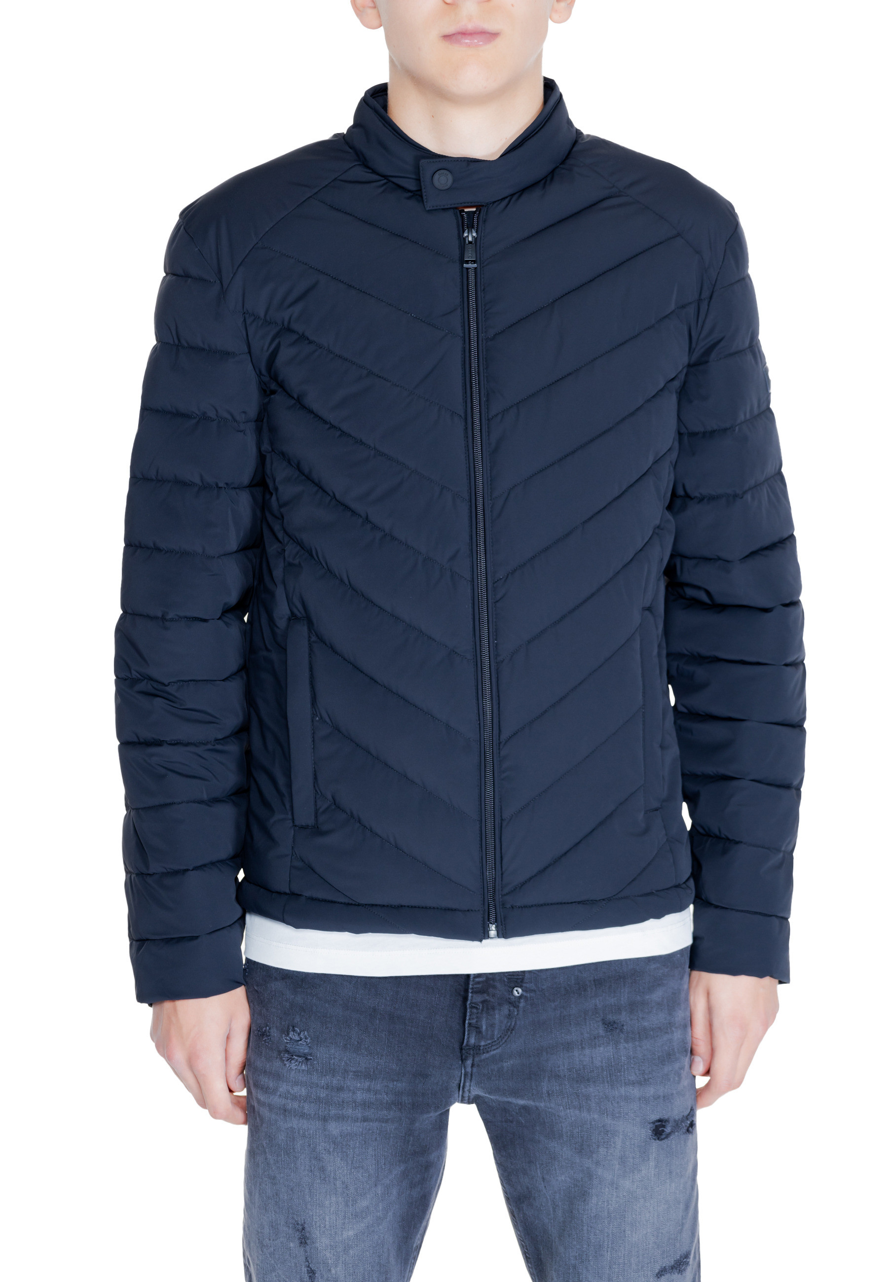 

Куртка GUESS, черный