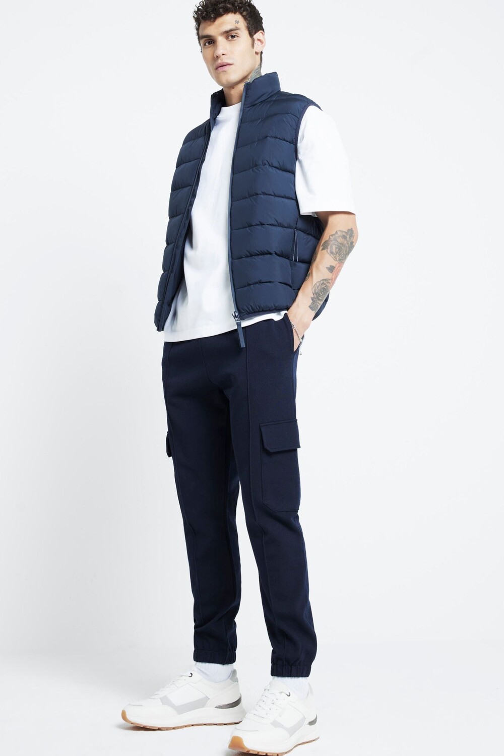 

Стеганый жилет River Island, синий