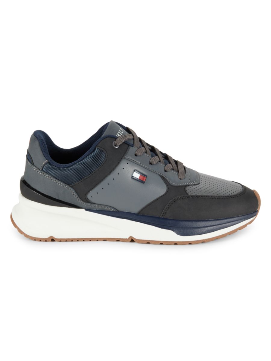 

Низкие кроссовки с перфорированной сеткой Tommy Hilfiger, черный
