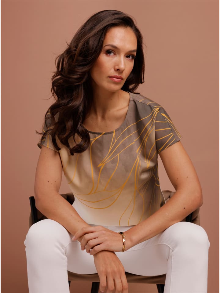 

Блузка с принтом песочно-золотого цвета. creation L