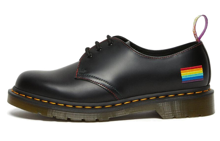 1461 Женские повседневные туфли унисекс с низким верхом черного цвета Dr.Martens