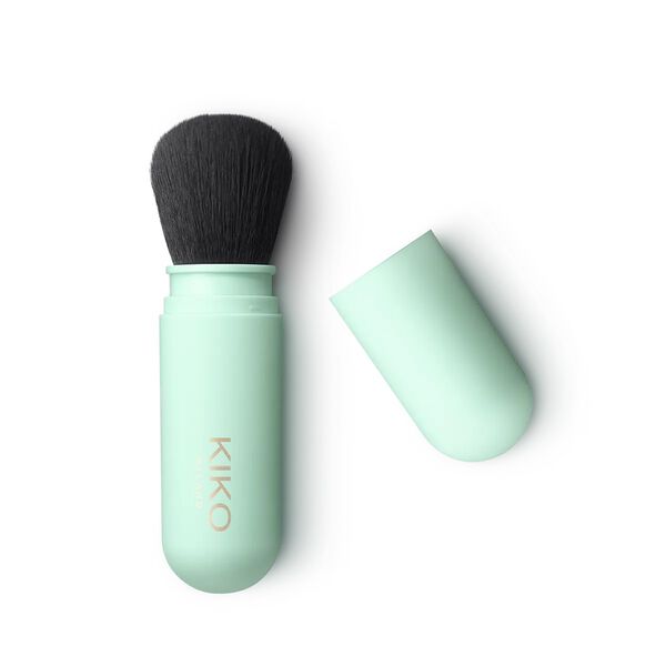 

Кисть для нанесения и растушевки пудры, 1 шт. Kiko Milano Dreamphoria silky caress face brush