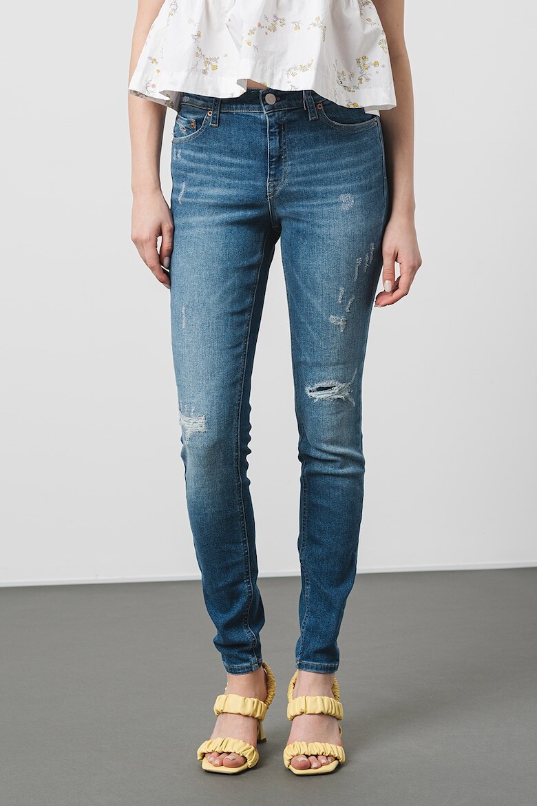 

Джинсы скинни Nora с потертым эффектом Tommy Jeans, синий