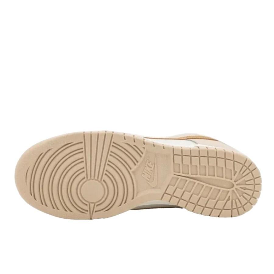 NIKE Кроссовки Dunk Low Phantom Metallic Gold — фото 3