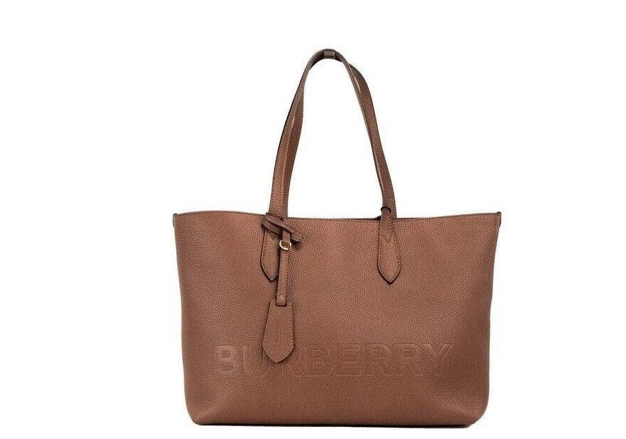 

Сумка-тоут Ardwell Medium Tan Logo из шагреневой кожи с коричневым логотипом Burberry