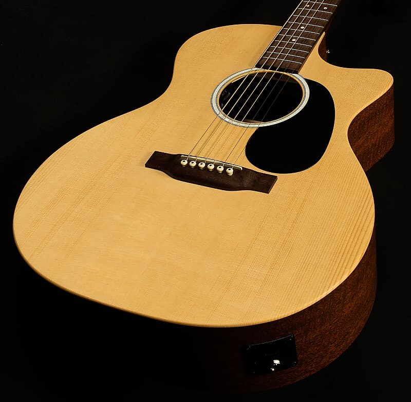 

Акустическая гитара Martin Guitars GPC-X2E