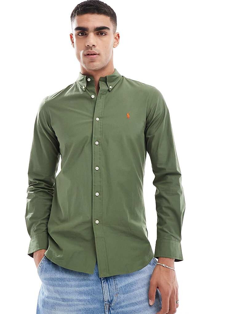 

Polo Ralph Lauren — оливково-зеленая приталенная рубашка из поплина с логотипом