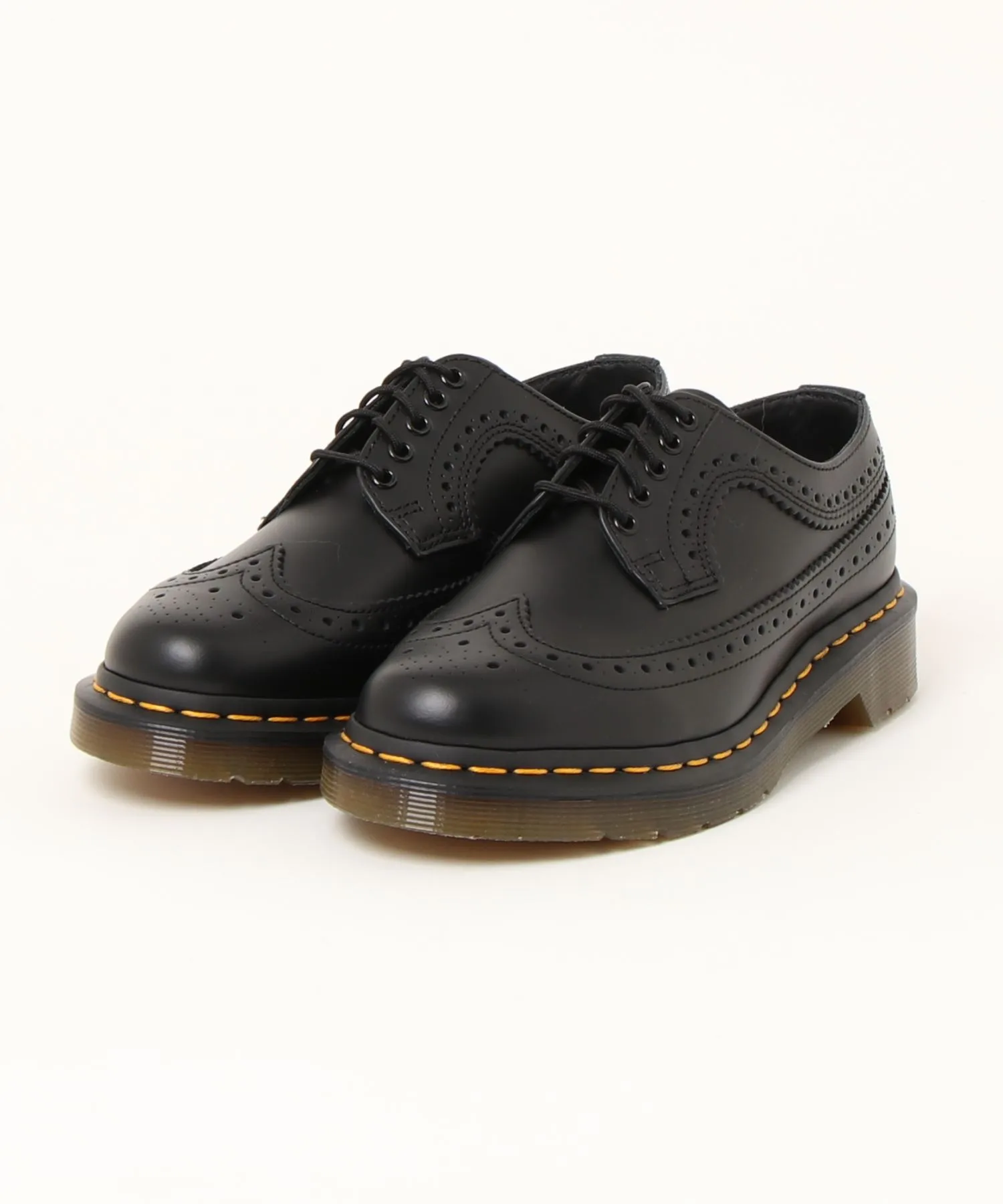 Мужские классические туфли Dr. Martens 3989 BROGUE желтая строчка черные