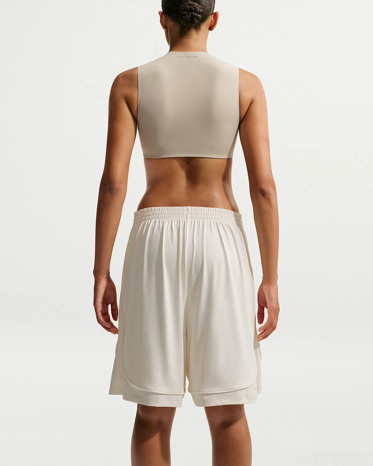 Женские свободные шорты NikeSKIMS Airy, NSKM Actv Ivory/NSKM Actv Ivory — фото 3