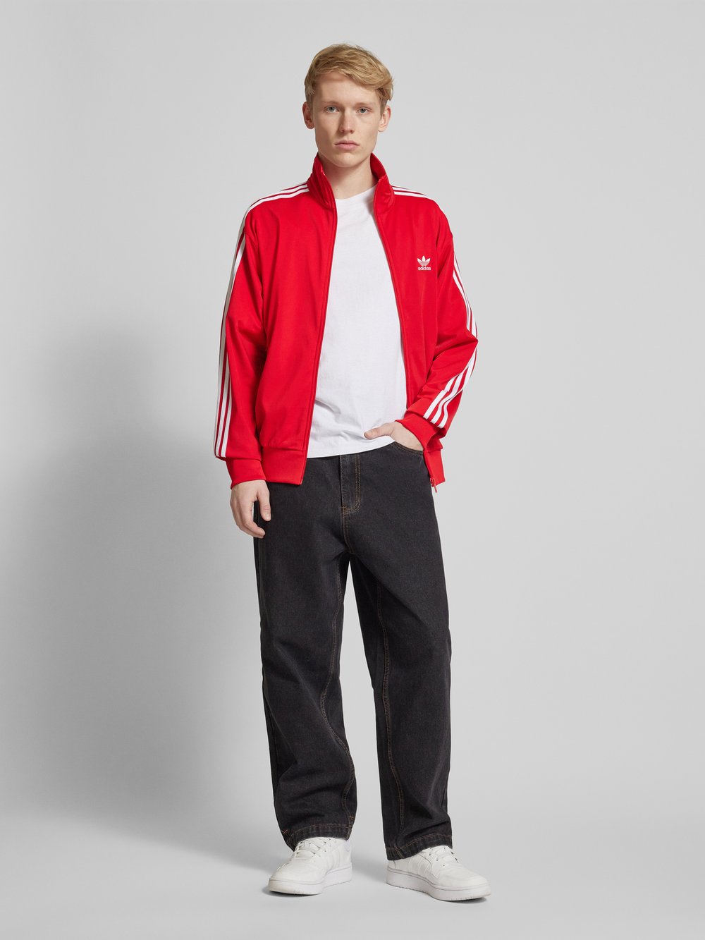 

Толстовка с воротником-стойкой adidas Originals, красный