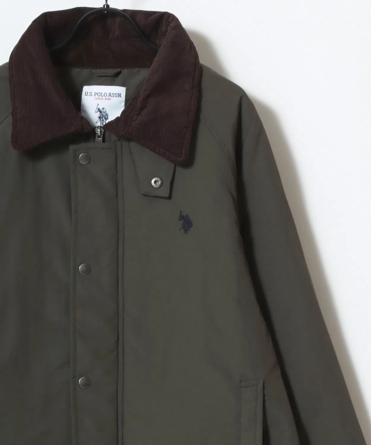 Хантинговая куртка U.S. POLO ASSN. оверсайз из нейлона с воротником из вельвета, цвет хаки — фото 3