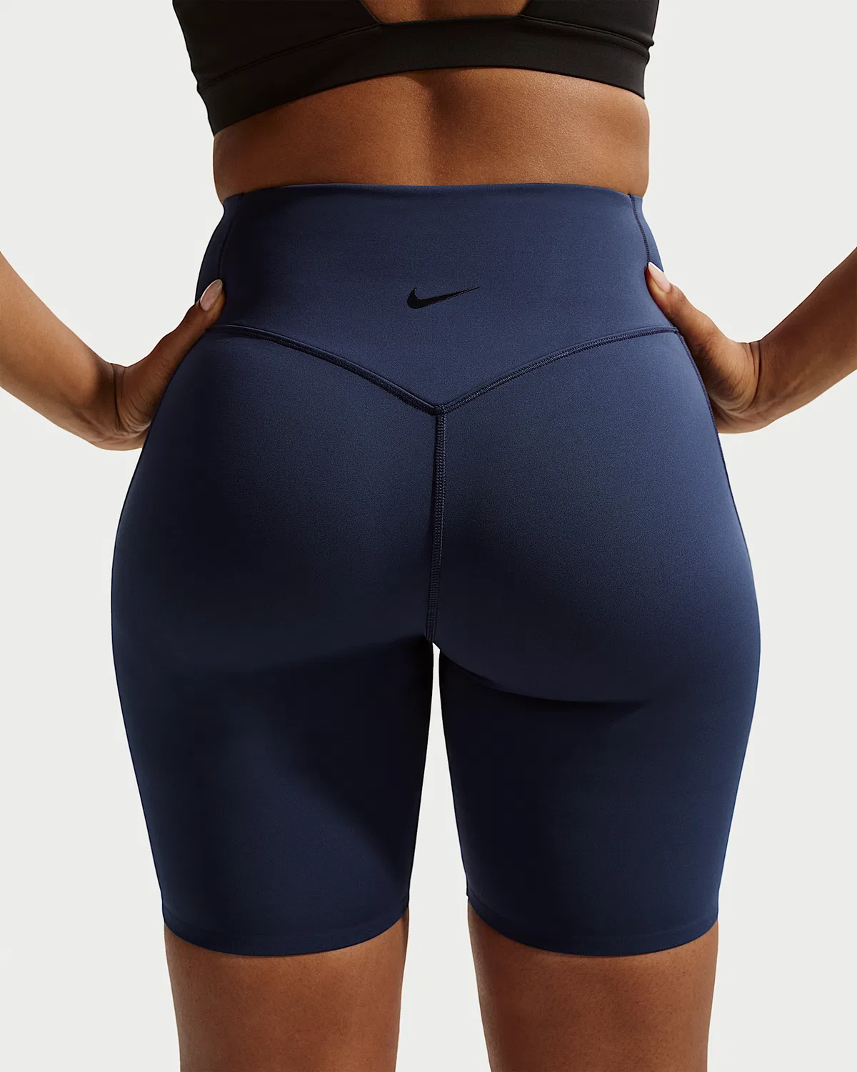 Женские велосипедки Nike Universa с высокой посадкой 8" без переднего шва, Midnight Navy/Midnight Navy/Dark Obsidian — фото 3