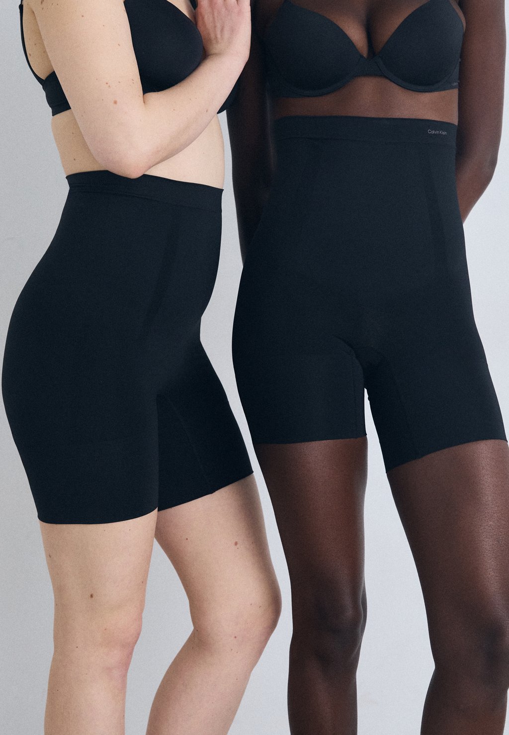 

Корректирующее нижнее белье SHAPEWEAR EXTRA FIRM SEAMLESS SHORT SECURE SCULPT Calvin Klein Underwear, черный