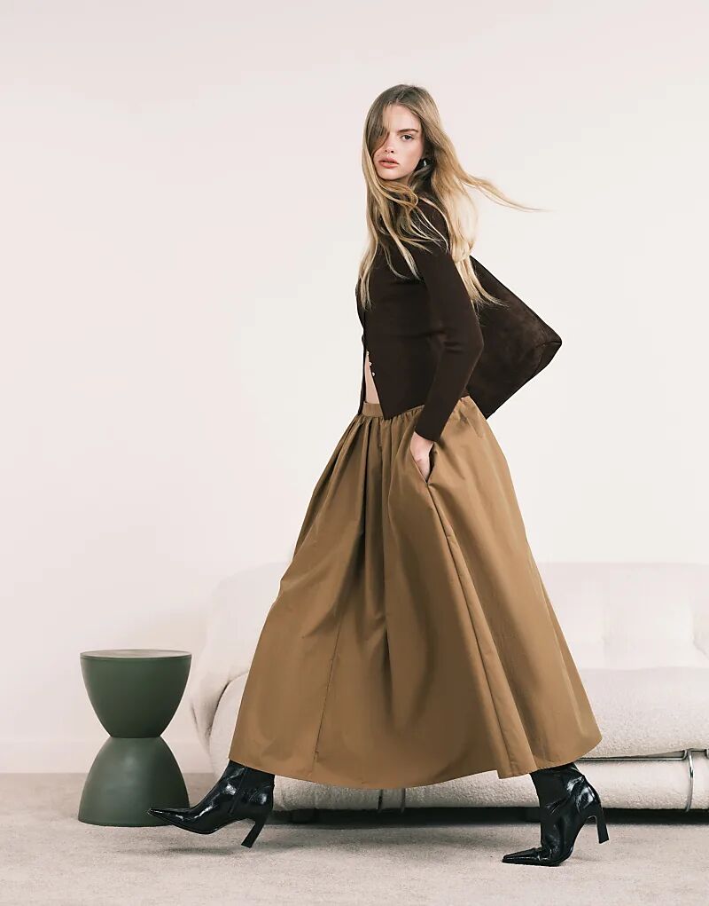 

Юбка миди с объемной отделкой ASOS DESIGN темно-верблюжьего цвета