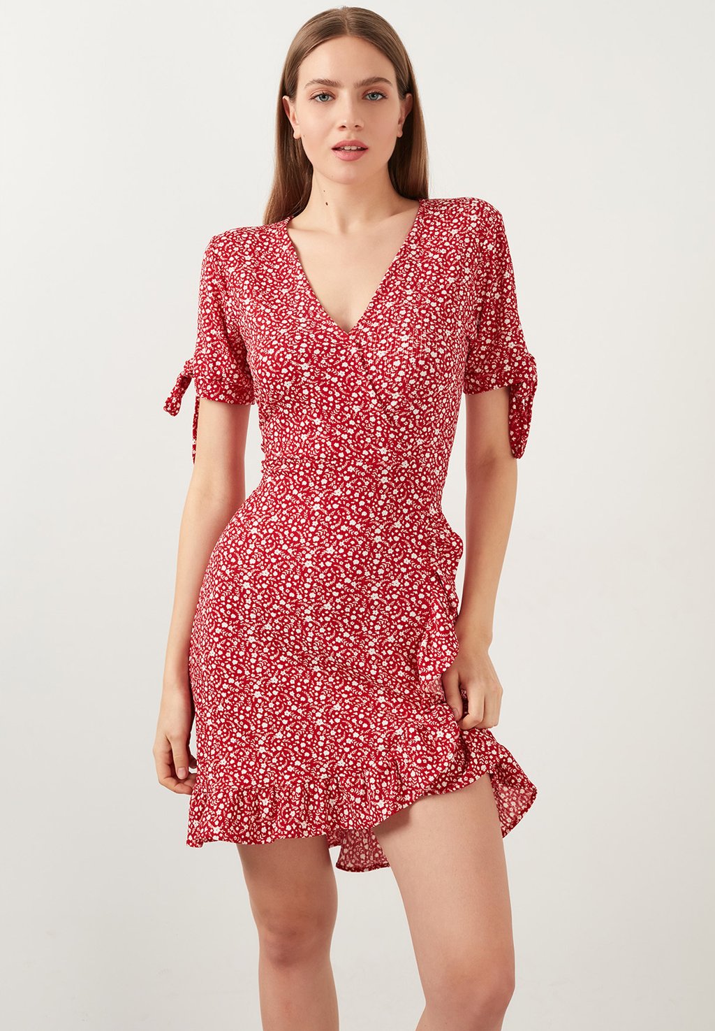 

Повседневное платье LELA, красный