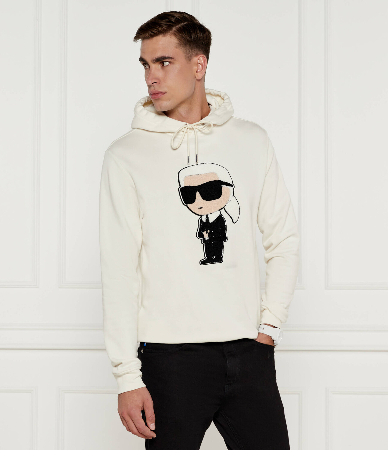 

Толстовка Karl Lagerfeld Regular Fit, экрю