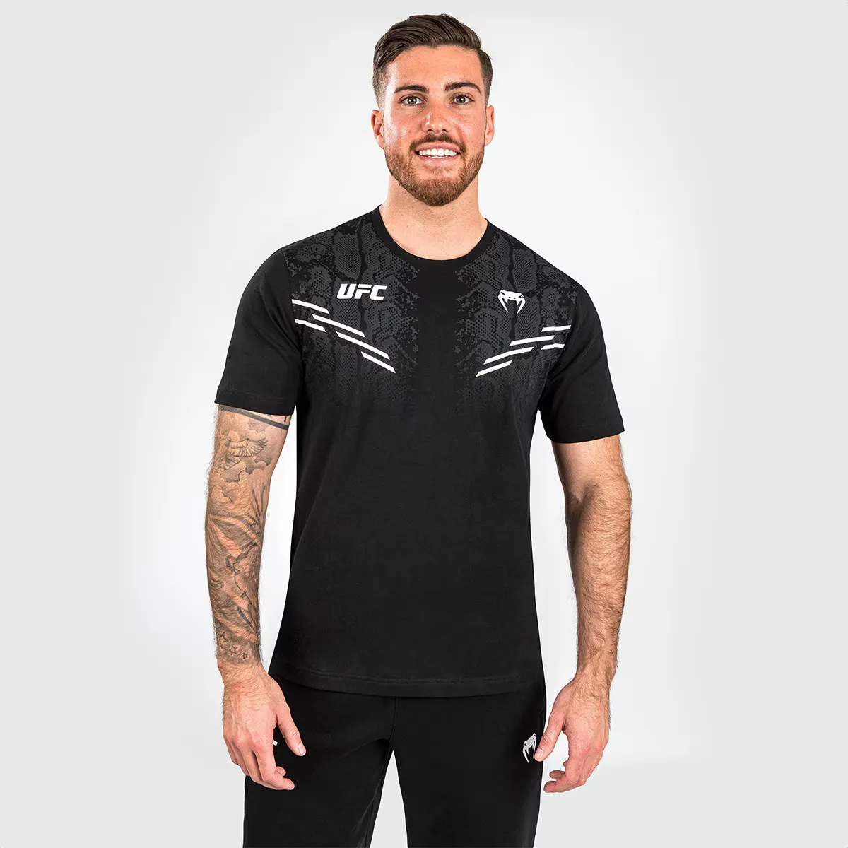 

UFC Adrenaline Replica Venum Мужская футболка, чёрный