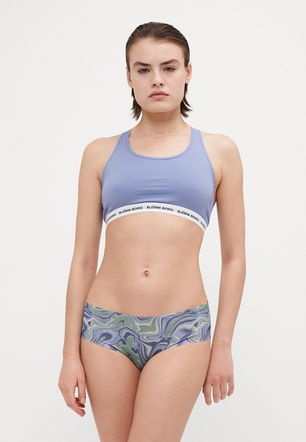 

Трусы INVISIBLE HIPSTER 3 PACK Björn Borg, красный