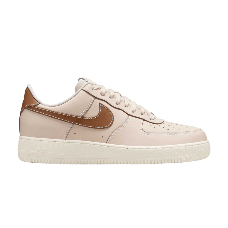 

Кроссовки Nike Air Force 1 '07 Low 'Pearl White British Tan', кремовый