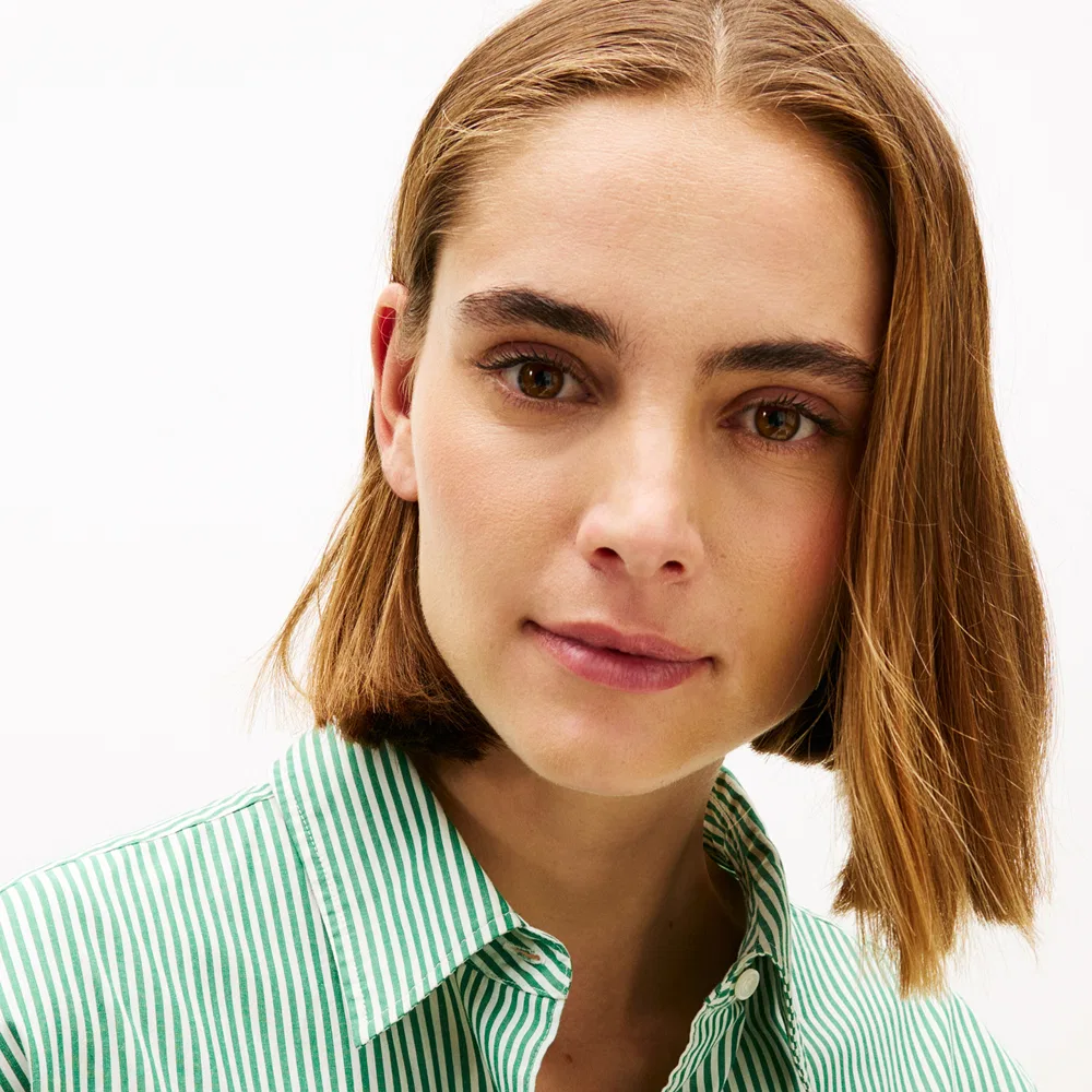 Женская хлопковая рубашка в полоску, зелёная, от Tommy Hilfiger Women — фото 2
