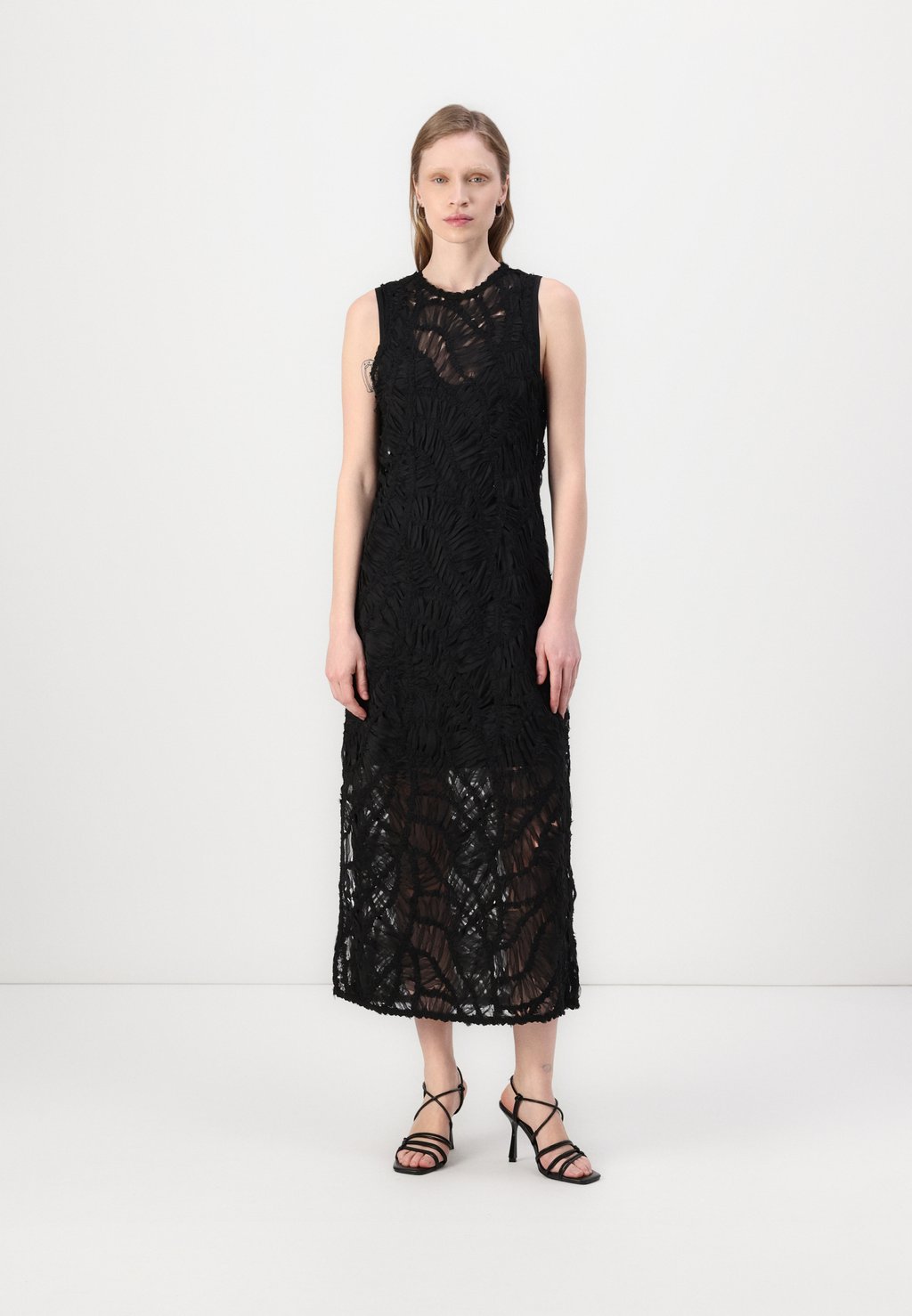 

Коктейльное/вечернее платье LOOPUN DAY Birger et Mikkelsen, черный