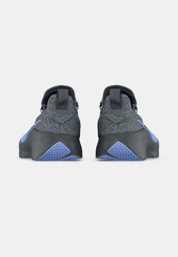 Кроссовки lebron tr 1 для тренировок Nike Performance, Cool Grey/Aluminum/Iron Grey — фото 4