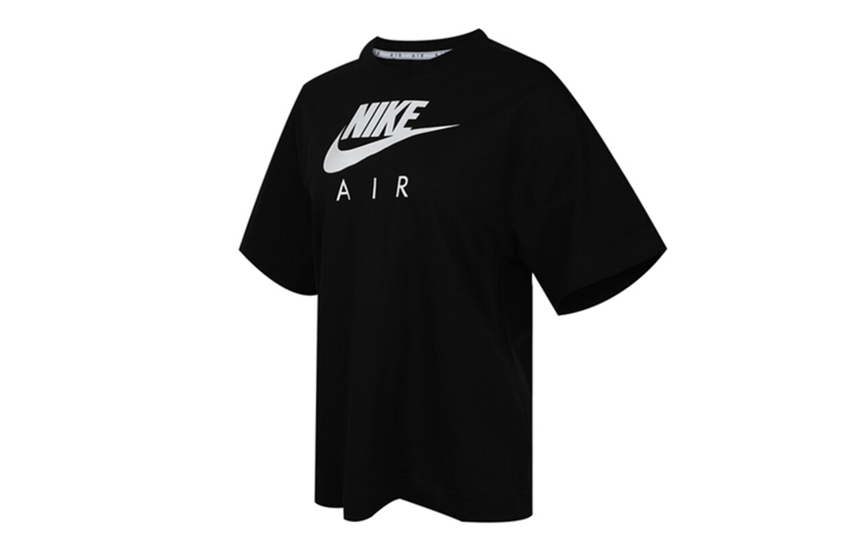 

Женская футболка Nike, цвет Black