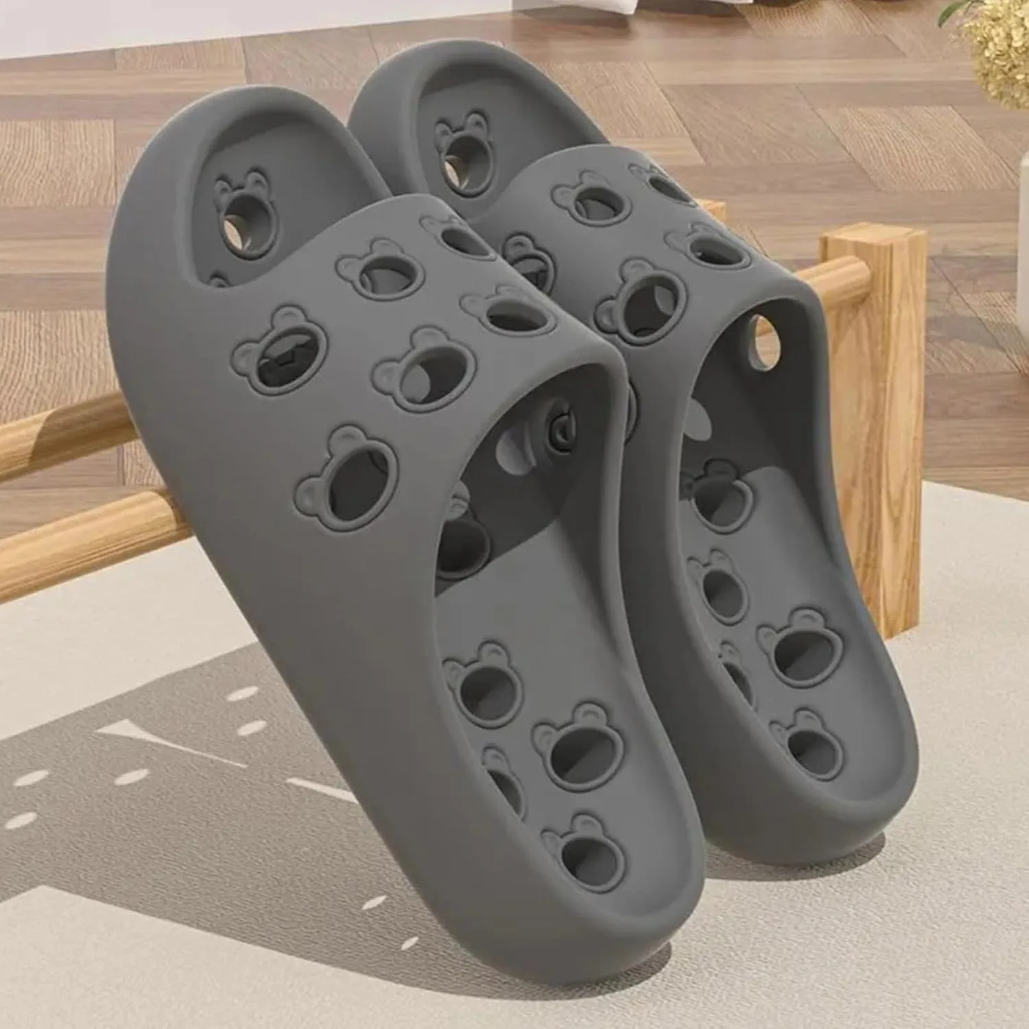 Мужские легкие тапочки для ванной, шлепанцы Cloud Flip-Flops, нескользящие тапочки на плоской подошве, удобные тапочки, мягкие банные тапочки, летние шлепанцы Generisch, серый — фото 2
