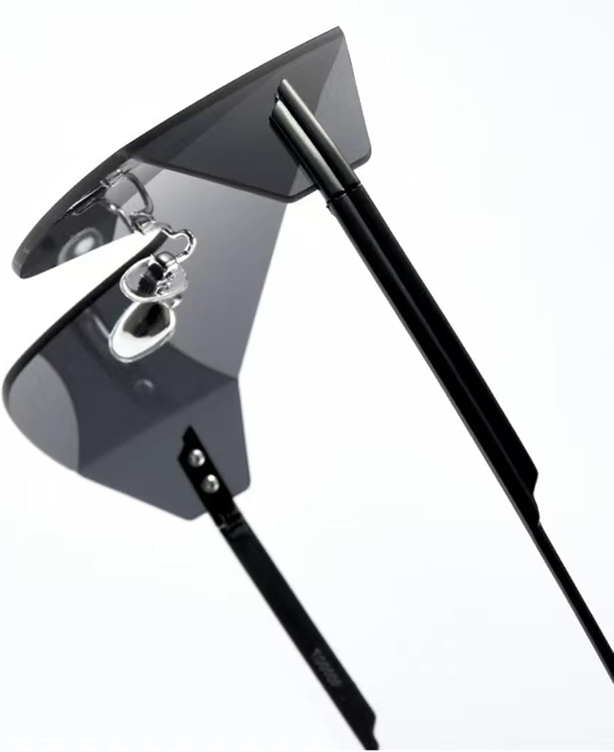 

bullabulling Крупные футуристические солнцезащитные очки в стиле Y2K для женщин и мужчин, с плоской верхней частью, градиентными линзами, защитой от УФ-излучения UV400, C6