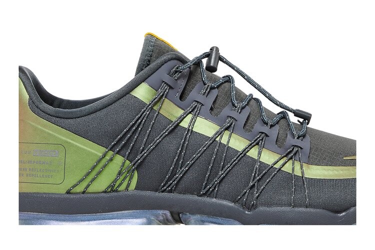 Кроссовки Nike Air VaporMax Utility 'Dark Grey Amarillo', серый — фото 2