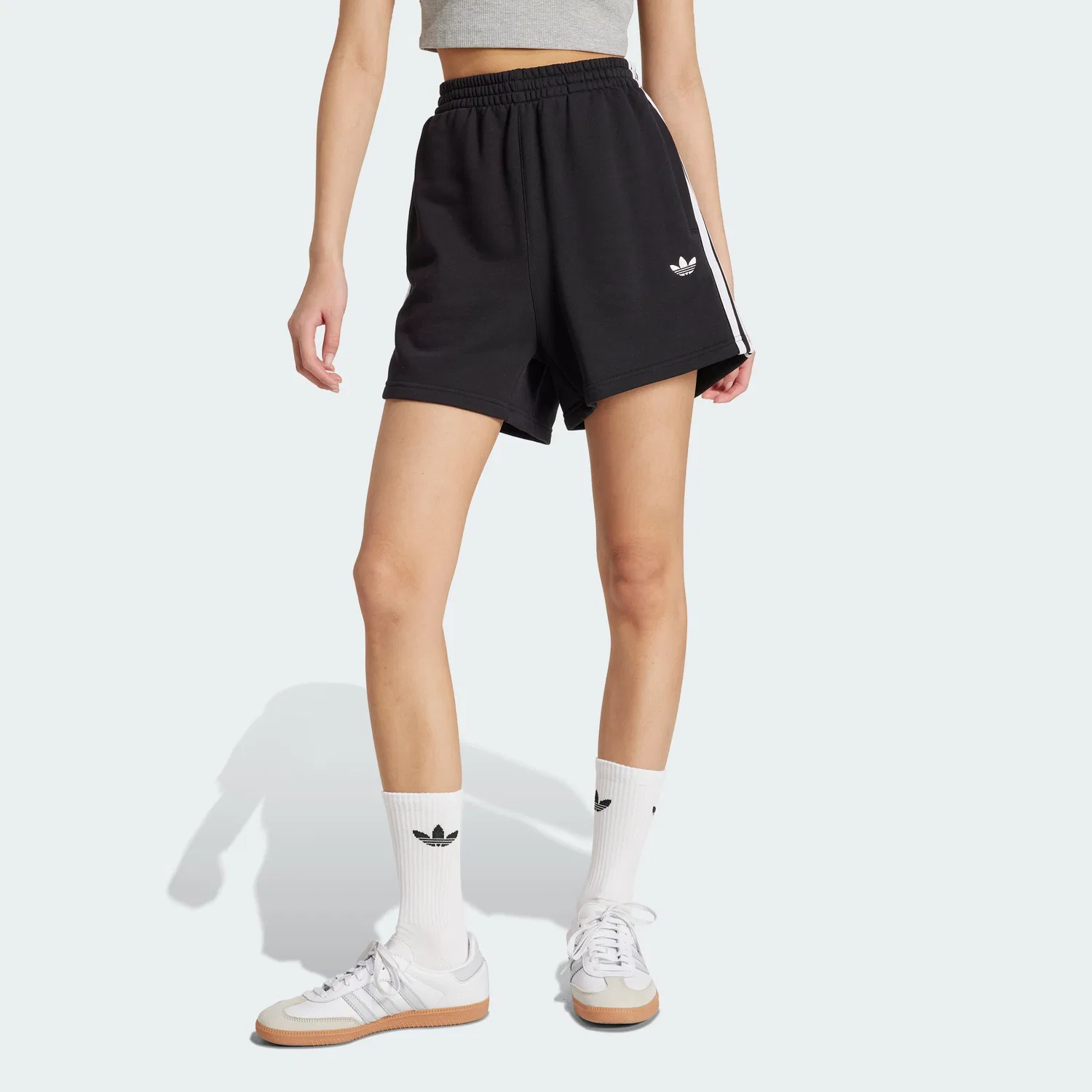Женские чёрно-белые шорты Adidas Adicolor 3-Stripes из французского терри