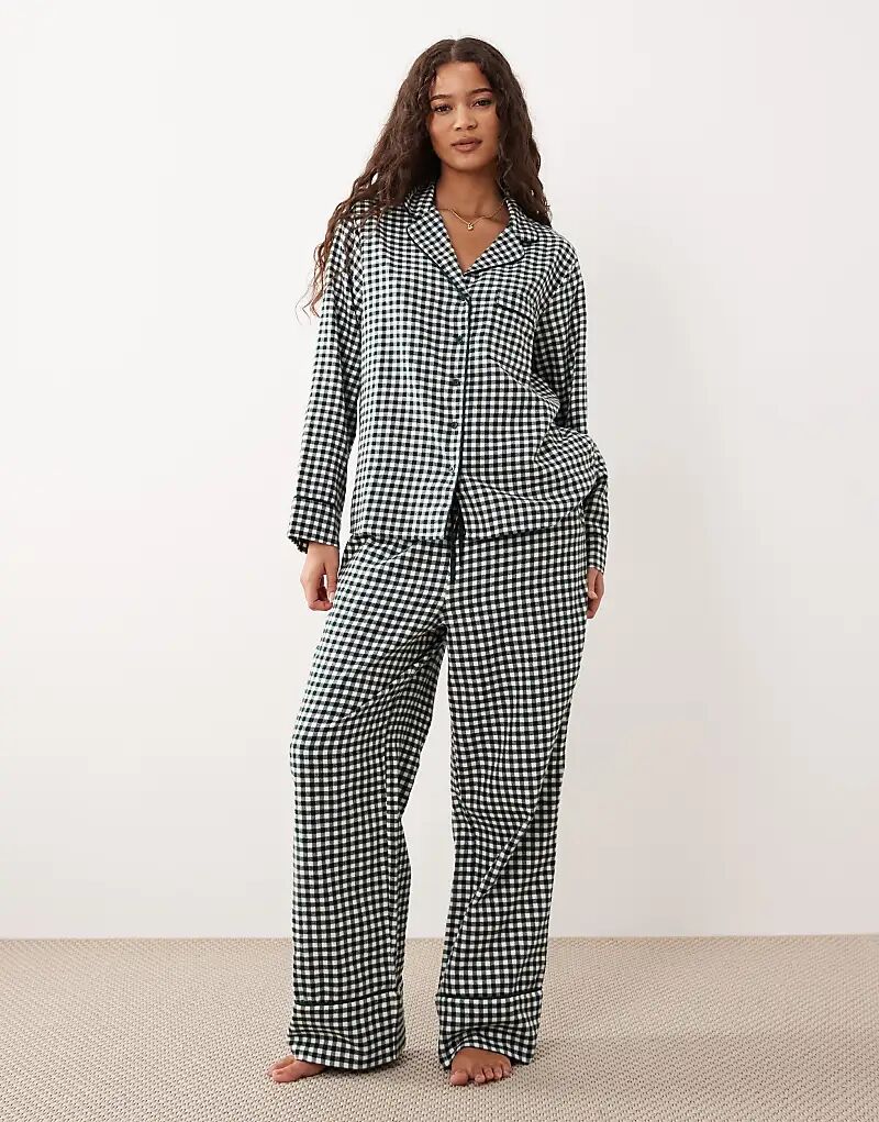 

Мягкие фланелевые пижамные штаны Nobody's Child в зеленую клетку