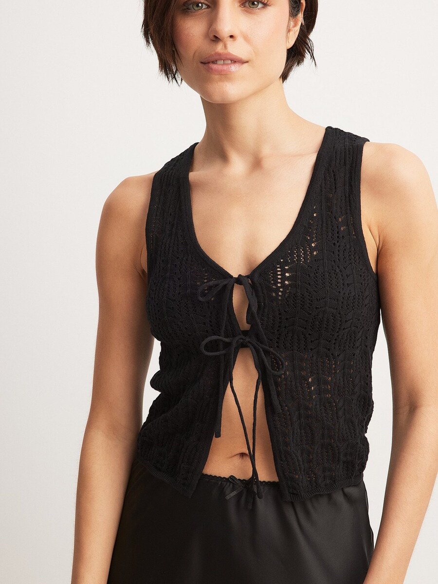 

Жилет NA-KD Vest, черный