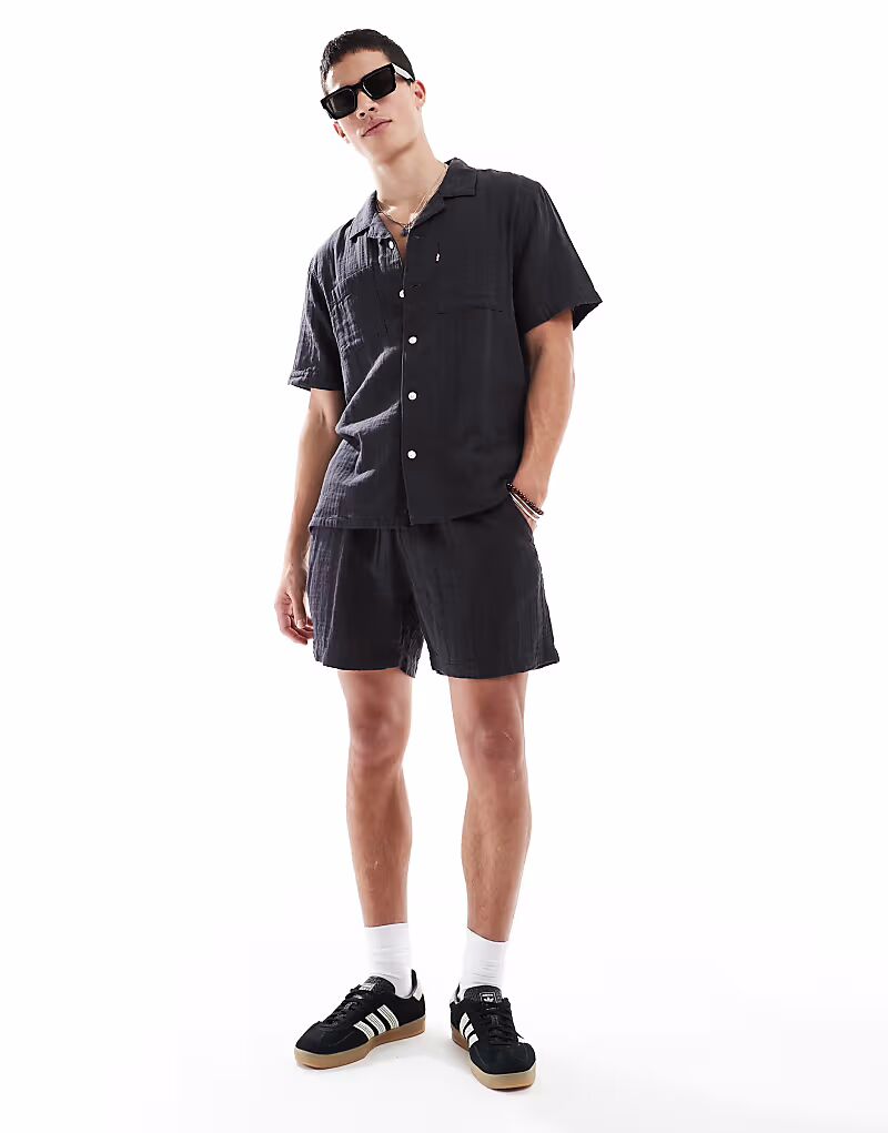 Шорты-чиносы XX Chino Bay с завязками на шнуровке из сирсакера черного цвета Levi'S