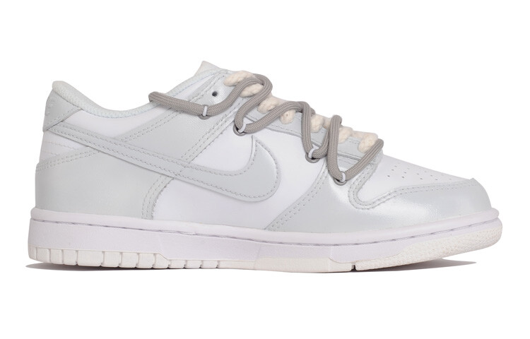 

Кроссовки Nike Dunk Skateboard Shoes Women's Low-Top Gray White