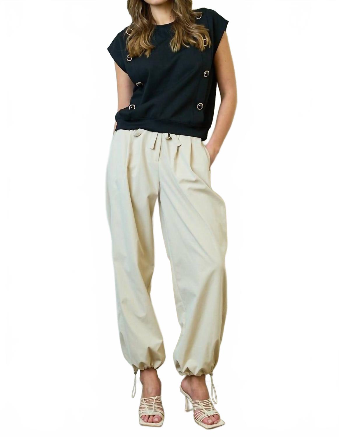 

Женские брюки-парашюты Tie Your Parachute в кремовом цвете The Greii, кремовый